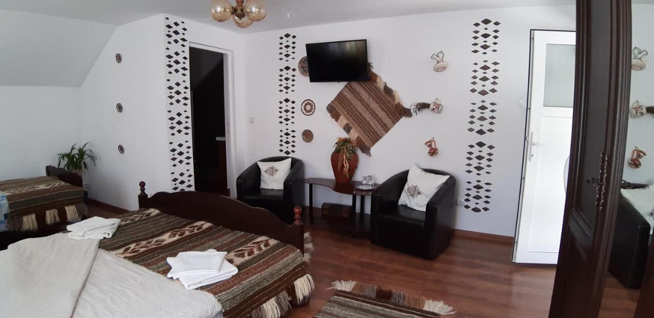 Pensiunea Casa Godja Valeni  Номер фото